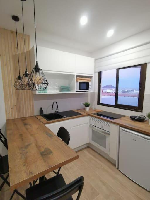 Apartamento Con Vistas Al Mar En El Centro De Corralejo Exteriör bild